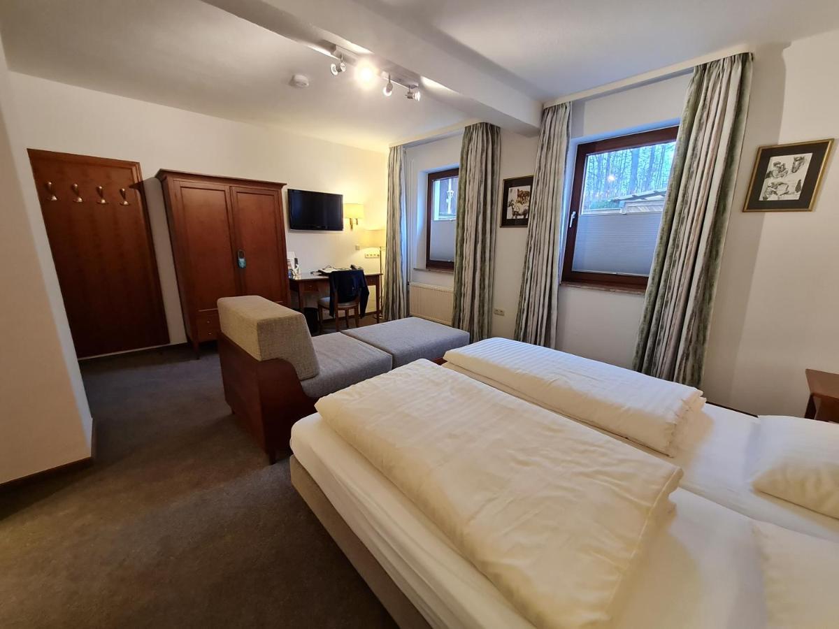 Hotel Waldquelle - Baumhaushotel Aerzen المظهر الخارجي الصورة