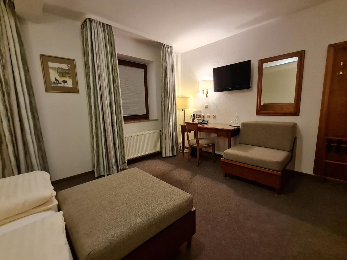 Hotel Waldquelle - Baumhaushotel Aerzen المظهر الخارجي الصورة