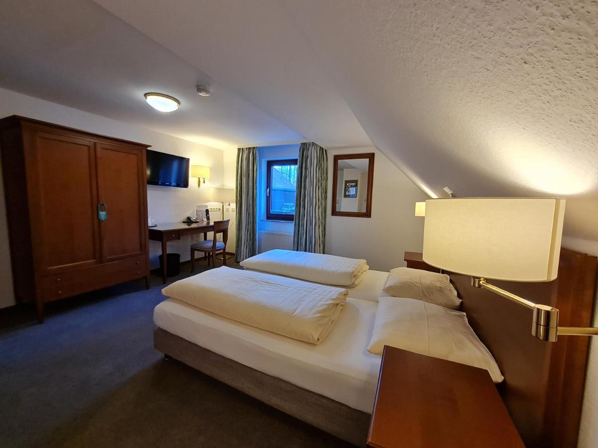 Hotel Waldquelle - Baumhaushotel Aerzen المظهر الخارجي الصورة