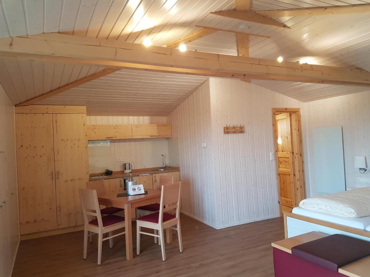 Hotel Waldquelle - Baumhaushotel Aerzen المظهر الخارجي الصورة